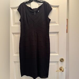 Tadashi size XL, black V-neck, bandage wrap style dress with cap sleeves. EUC